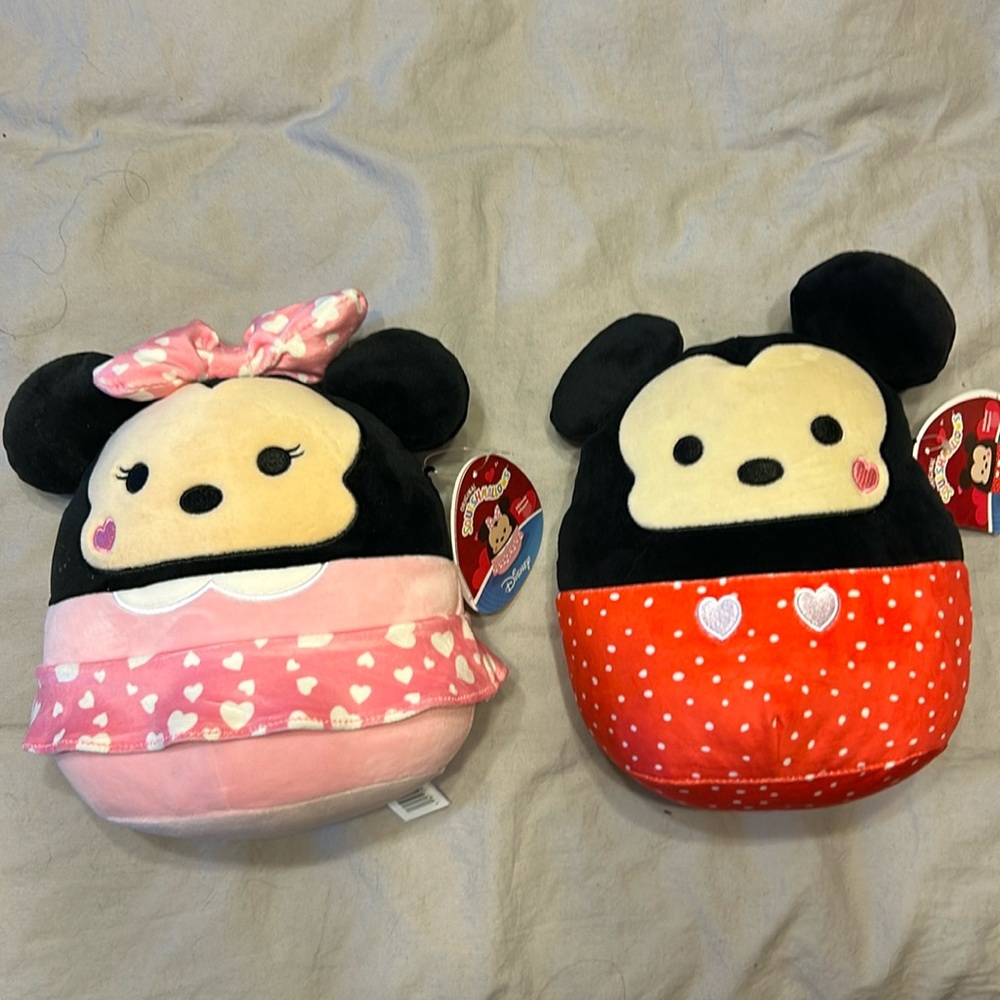 Squishmallows Set Minnie and Mickey Mouse.